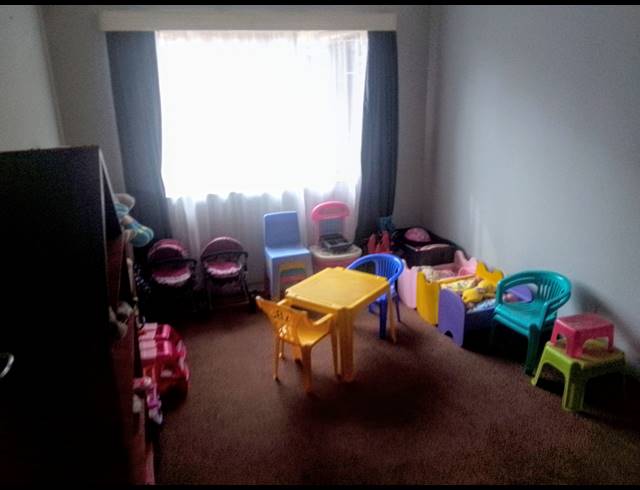 4 BEDROOM FREEHOLD FOR SALE IN GREENHILLS
